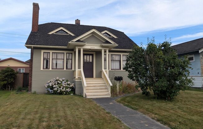 Charming 3 Bedroom House in Downtown