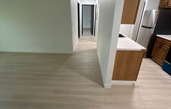 2 beds, 1 bath, 1,050 sqft, $995, Unit 215-302C
