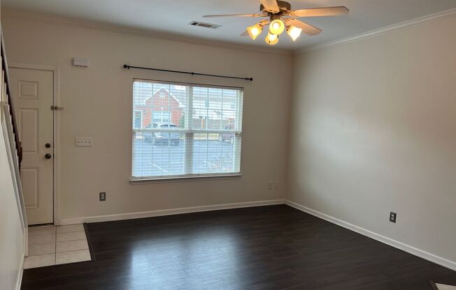 2 Bedroom Townhome Close to Downtown Franklin - $1,800!