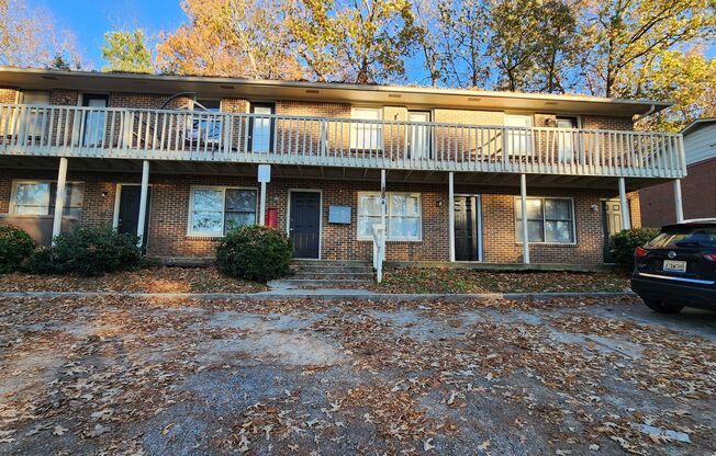 1504 HALSTON CRES NW