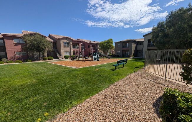 1 bed, 1 bath, $1,350, Unit bldg 22