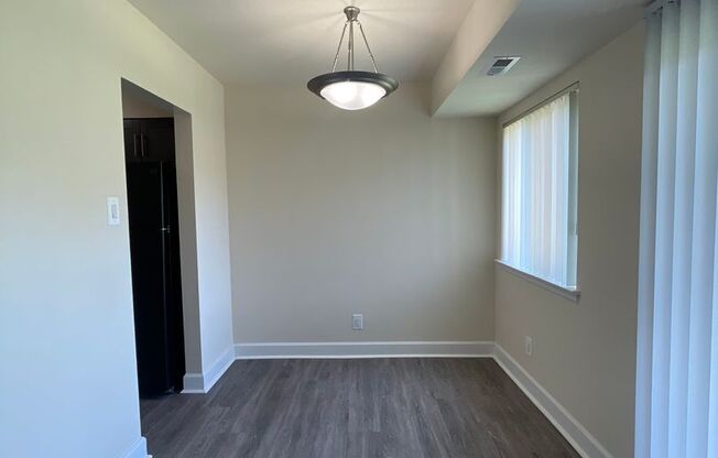 2 beds, 2 baths, 1,000 sqft, $1,950, Unit 14229 #103