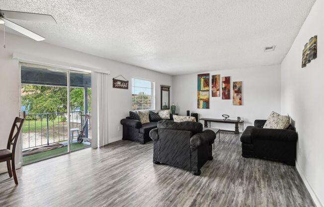 2 beds, 2 baths, 1,125 sqft, $1,650, Unit 7