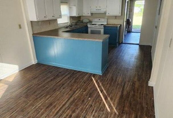 4 Bedroom House - located off Lumpkin Road