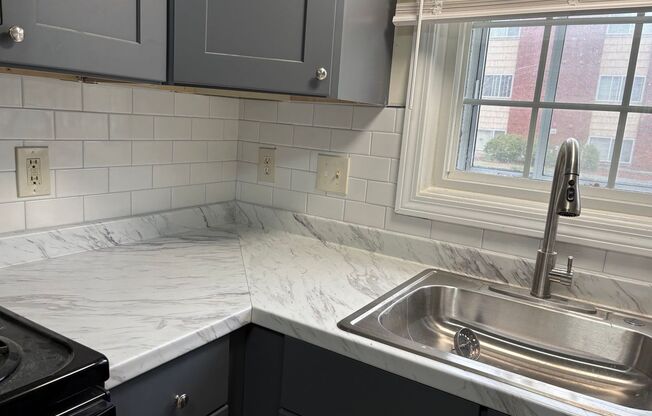 Townhouse Road Apartments