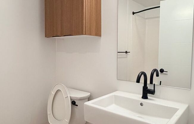 Studio, 1 bath, 362 sqft, $1,950, Unit 610