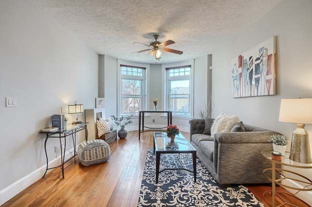 32 Winchester St.