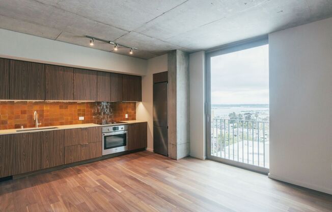 1 bed, 1 bath, 725 sqft, $3,695, Unit 502