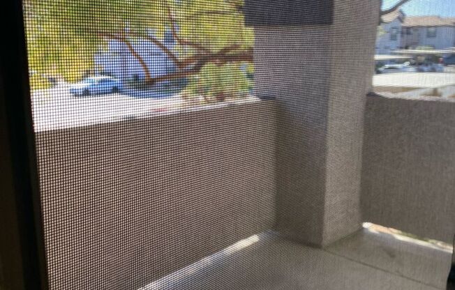 2 beds, 2 baths, $1,400