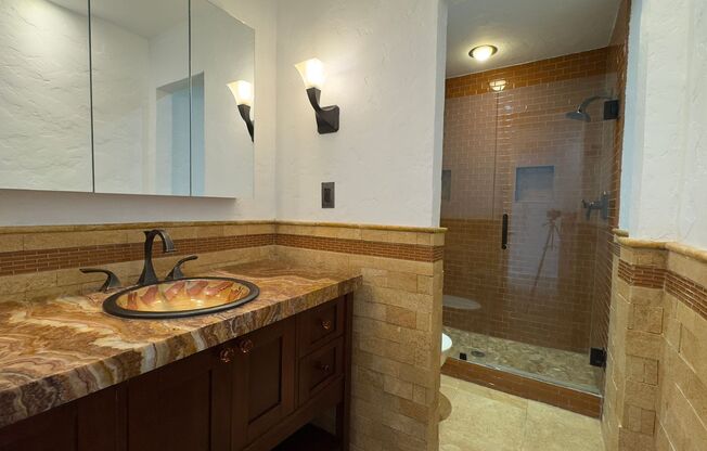 3 beds, 3 baths, $7,000, Unit UNIT 304
