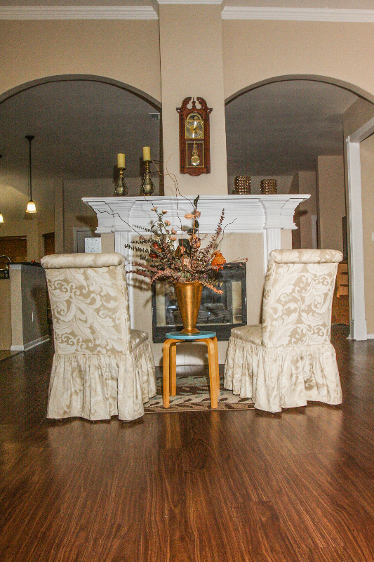 1233 Glenbury Ct