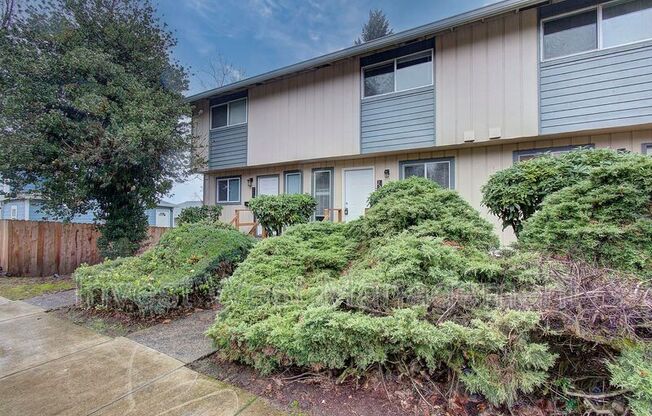 224 NW 12 AVE