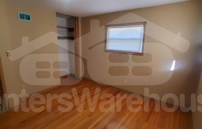 3353 S 63 ST