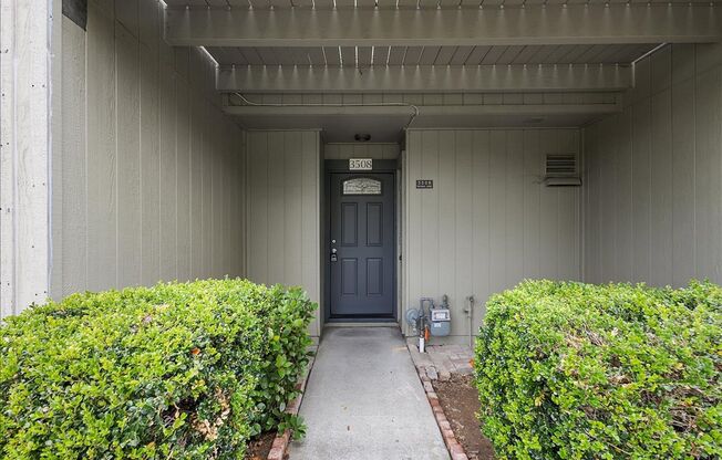 3508 Savana Lane - 3 bedroom | 1.5 bathroom | Townhouse