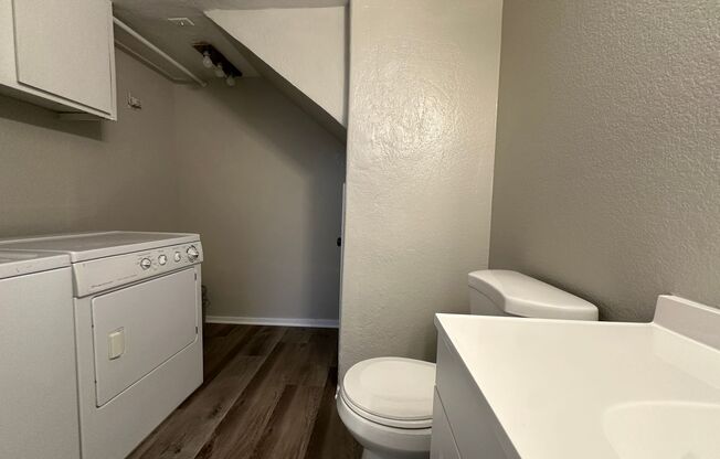 2 beds, 2.5 baths, $1,350