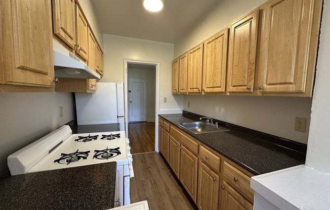 1 bed, 1 bath, 700 sqft, $2,650, Unit 308