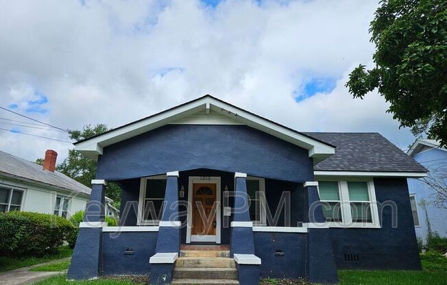 1313 MERRY ST