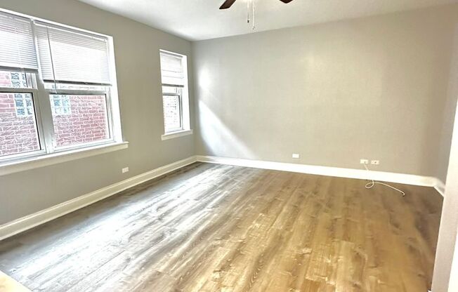 Studio, 1 bath, 375 sqft, $1,300, Unit 4241-303