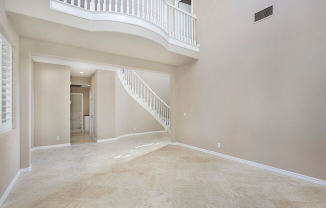 4 BEDROOM, 3 BATH WITH BONUS ROOM (SERRANO & KENDRA)