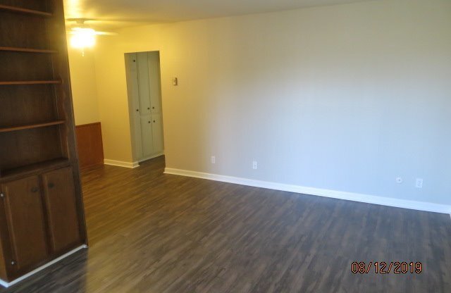 30TH ST (4726)