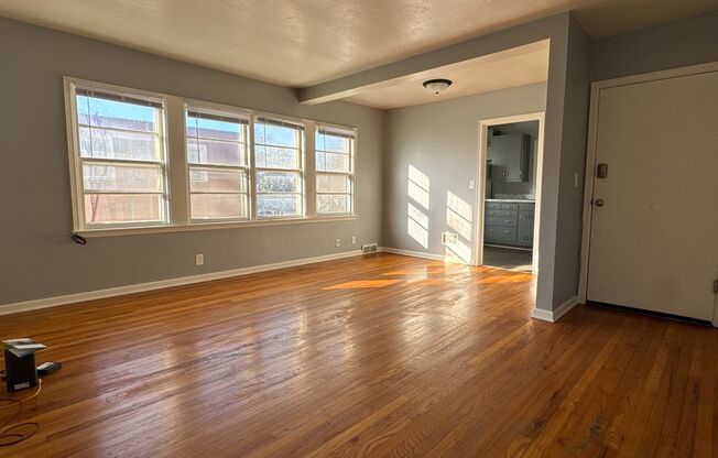 1 bed, 1 bath, $750, Unit 3