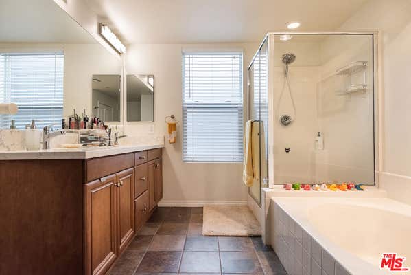 6020 Seabluff Dr Unit 303