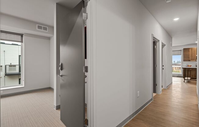 3 beds, 2 baths, 1,137 sqft, $2,520, Unit 314