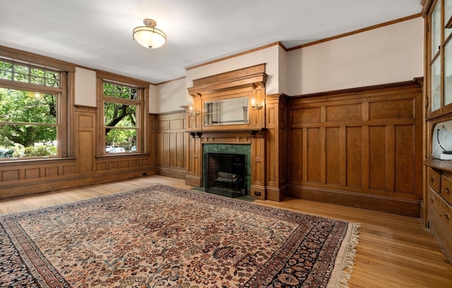 1863 BEACON ST