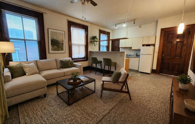 2034 Spring Garden St