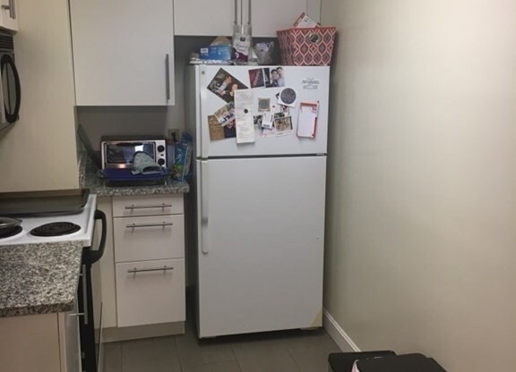 1 bed, 1 bath, 628 sqft, $2,950, Unit 413