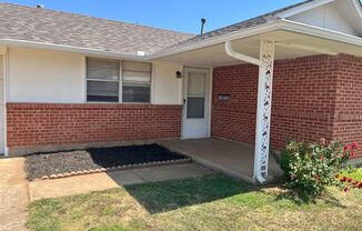 3 beds, 1 bath, $1,095