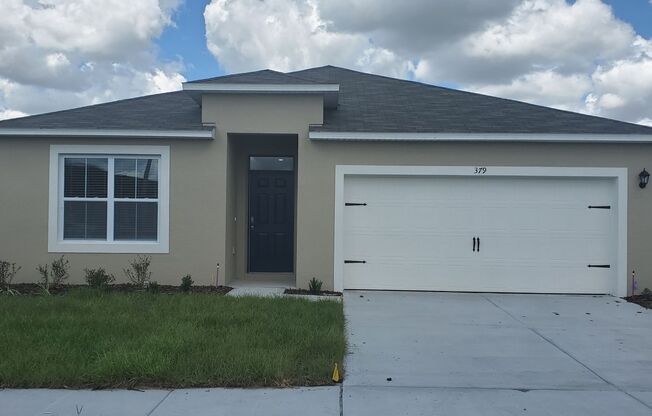 Like New, 1-Year Old!! 4-Bedroom, 2-Bathroom in Haines City