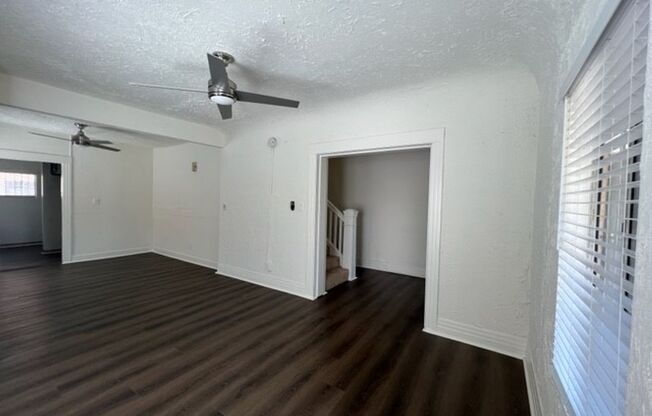 3 beds, 1 bath, $3,495, Unit 1441