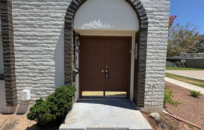 3 Bedroom - 2  Bedroom - 1656 Sq. Ft - Casa Granada East Townhouses
