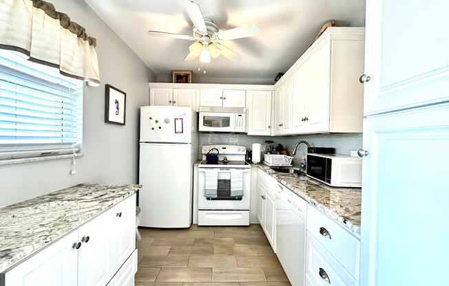 330 NE 26 AVE NE