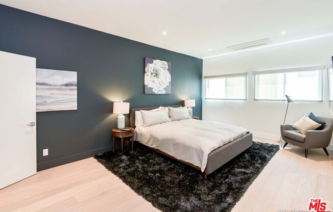 2 beds, 2 baths, 1,389 sqft, $7,000, Unit 107