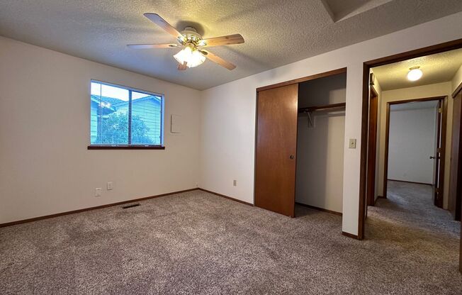 2 beds, 1 bath, $1,725