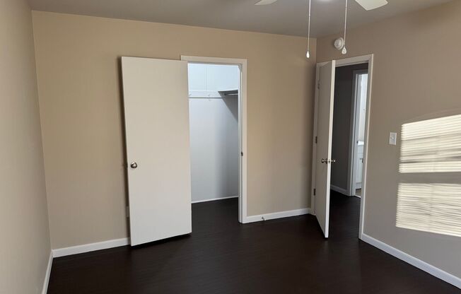 3 beds, 1 bath, $1,105, Unit 1620 #17