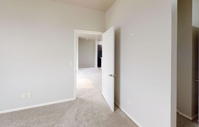 2 beds, 2 baths, 1,110 sqft, $1,275, Unit 5357-108