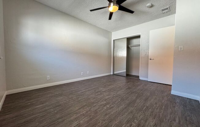 2 beds, 1.5 baths, 1,055 sqft, $3,085, Unit R084
