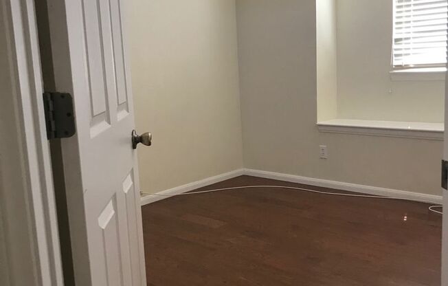 3 Bedroom in Desert Shores!