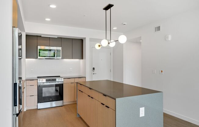 1 bed, 1 bath, 421 sqft, $1,595, Unit 508 - MFTE