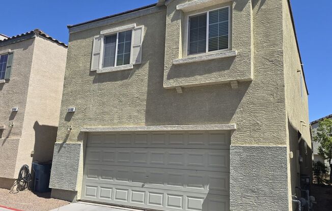 3 beds, 2.5 baths, $1,730
