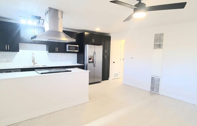 1 bed, 1 bath, 587 sqft, $1,194, Unit 5-11