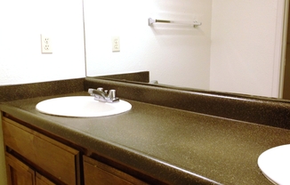 2 beds, 1.5 baths, 1,030 sqft, $1,540, Unit 190-130