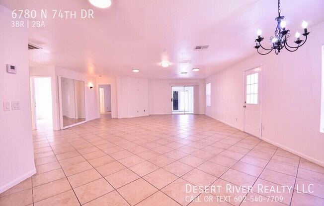 6780 N 74 DR
