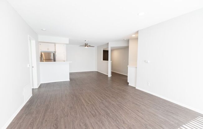 3 beds, 2 baths, 1,300 sqft, $3,398, Unit 102