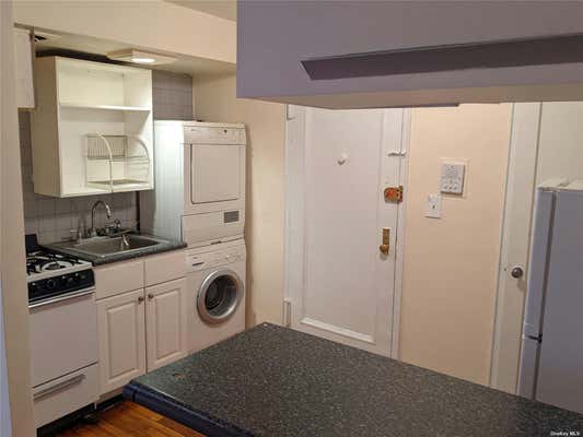 Studio, 1 bath, $1,600, Unit 1C