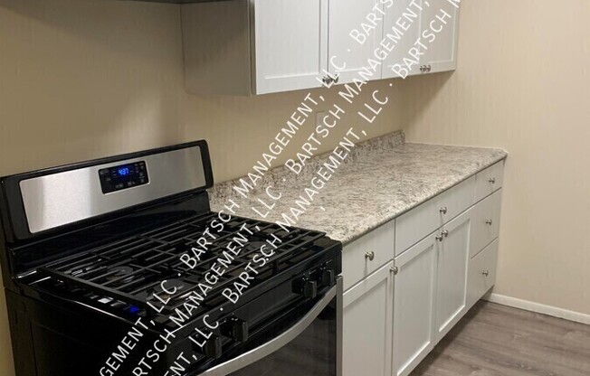 23851 IVY AVE