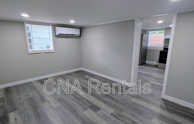 1772 MARTIN PL SE
